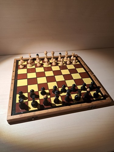 Scacchiera vintage legno - vintage,