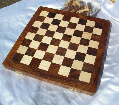 Scacchiera legno - in,
