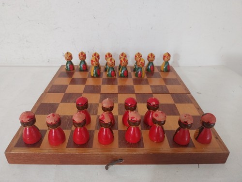 Scacchiera legno pezzi - in,